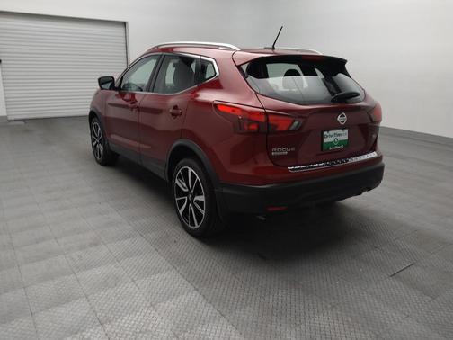 Scarlet Ember Tintcoat 2019 Nissan Rogue Sport SL