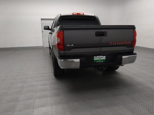 2014 Toyota Tundra SR5