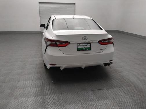 Ice Cap 2023 Toyota Camry SE
