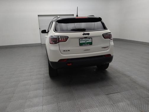 White Clearcoat 2019 Jeep Compass Trailhawk