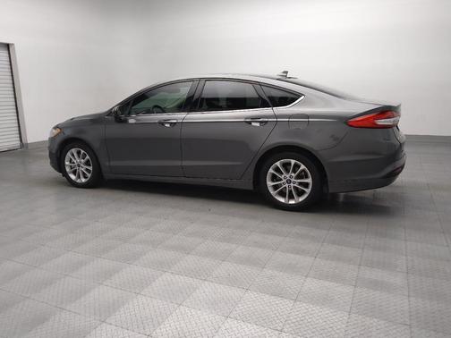 2020 Ford Fusion Hybrid SE