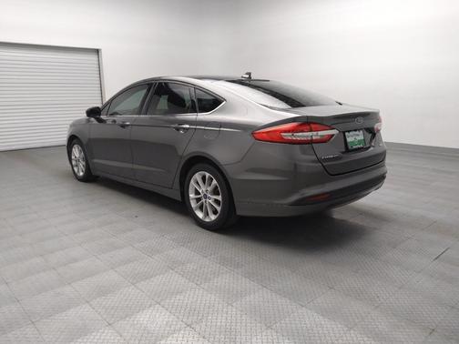 2020 Ford Fusion Hybrid SE