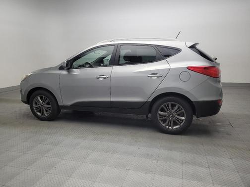 2015 Hyundai TUCSON SE