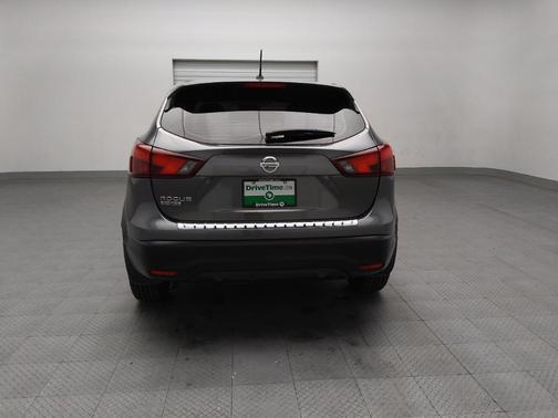 2017 Nissan Rogue Sport S