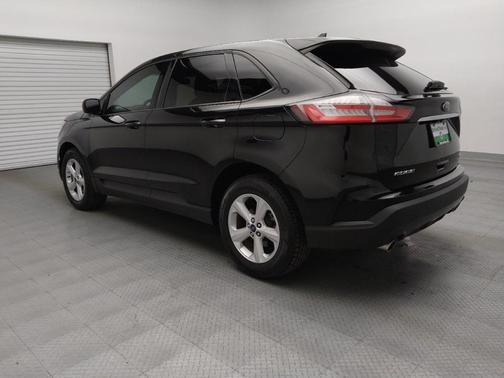 2020 Ford Edge SE