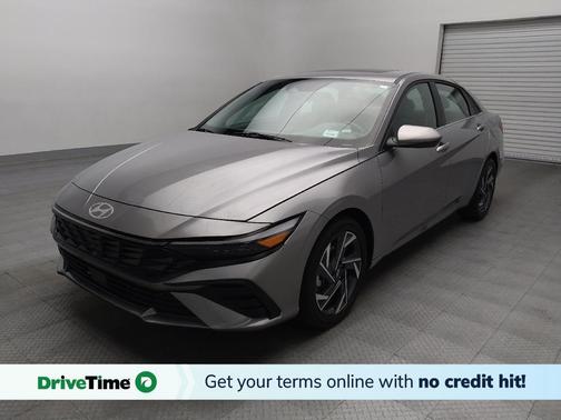 2025 Hyundai ELANTRA SEL