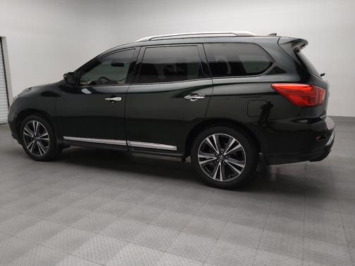 2019 Nissan Pathfinder Platinum
