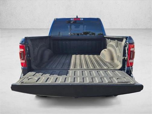 Patriot Blue Pearlcoat 2023 RAM 1500 Big Horn/Lone Star