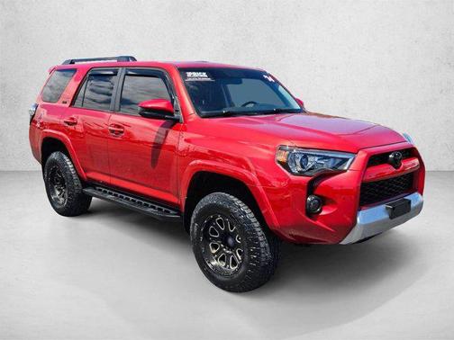 Barcelona Red Metallic 2014 Toyota 4Runner SR5