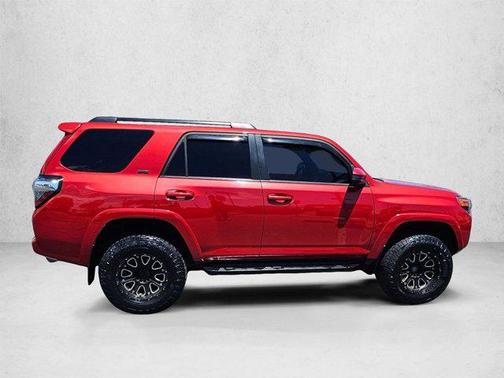 Barcelona Red Metallic 2014 Toyota 4Runner SR5