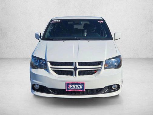 White Knuckle Clearcoat 2019 Dodge Grand Caravan GT