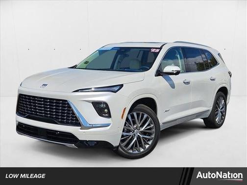 2025 Buick Enclave Avenir FWD