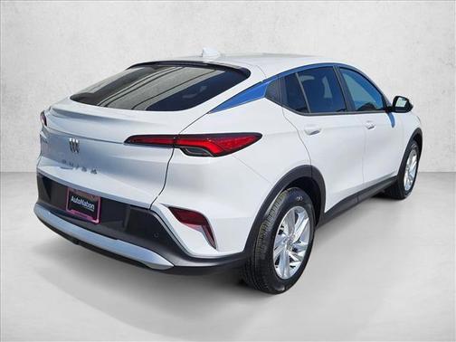 Summit White 2026 Buick Envista Preferred FWD