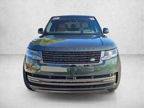 2025 Land Rover Range Rover P400 SE