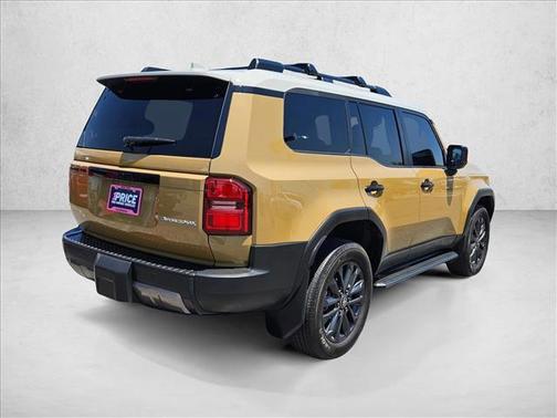 Trail Dust/Gray Scape 2025 Toyota Land Cruiser Base