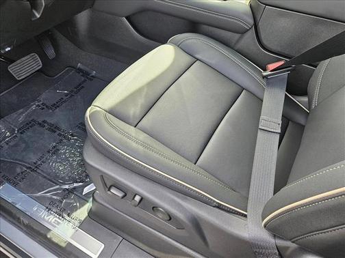 Sterling Metallic 2026 GMC Yukon 4WD Elevation