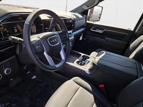 2025 GMC Sierra 2500 SLT
