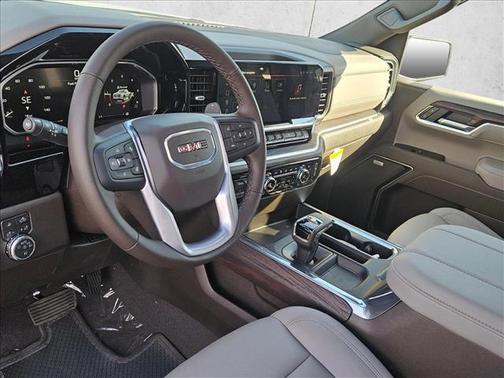 Glacier White Tricoat 2026 GMC Sierra 1500 SLT