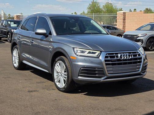 2020 Audi Q5 45 Premium Plus