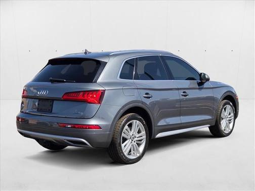 2020 Audi Q5 45 Premium Plus