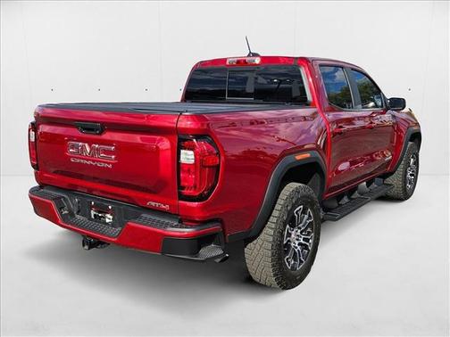 2024 GMC Canyon AT4