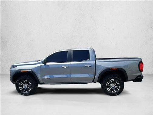 Sterling Metallic 2024 GMC Canyon AT4