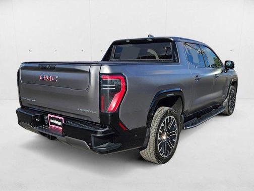 Magnus Matte 2026 GMC Sierra 1500 Denali