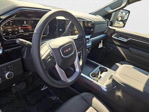 2025 GMC Sierra 2500 SLT