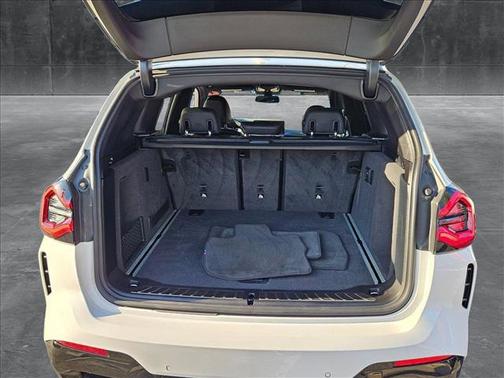2022 BMW X3 M40i