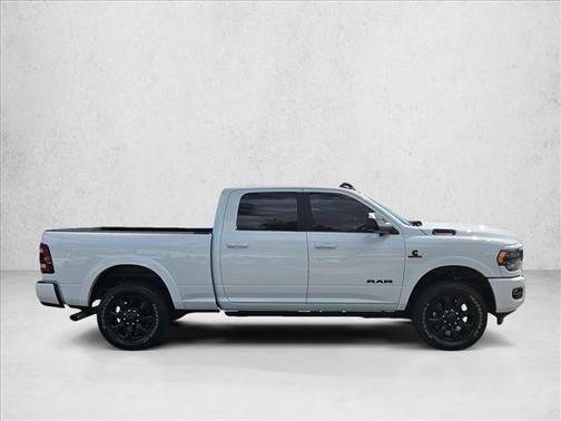 2022 RAM 3500 Limited Crew Cab 4x4 6'4' Box