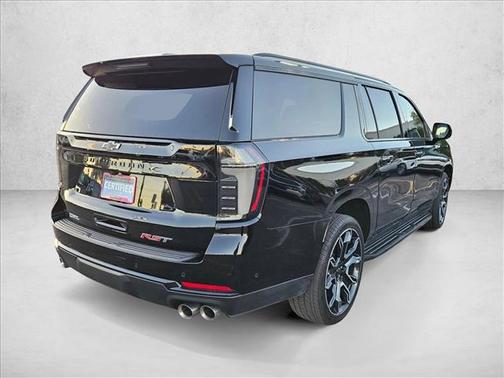 2025 Chevrolet Suburban RST