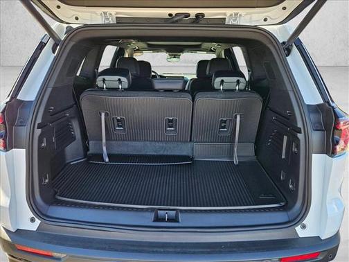 Summit White 2026 GMC Acadia AT4 AWD