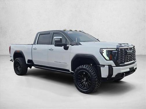 White Frost Tricoat 2024 GMC Sierra 2500 Denali Ultimate
