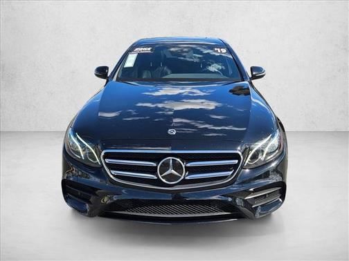 02040 2019 Mercedes-Benz E-Class E 300