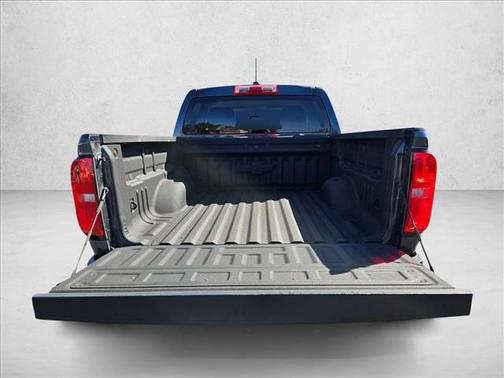 Shadow Gray Metallic 2020 Chevrolet Colorado LT