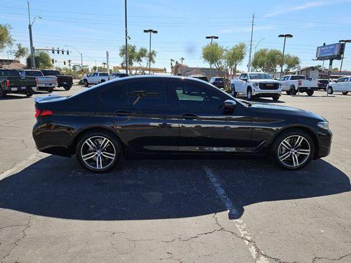 Black Sapphire Metallic 2021 BMW 540 540i