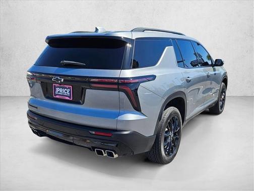 Sterling Gray Metallic 2026 Chevrolet Traverse LT
