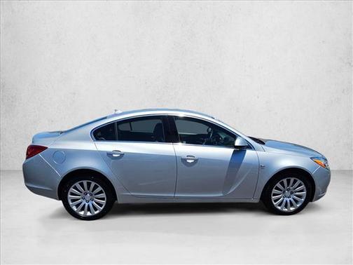 Quicksilver Metallic 2011 Buick Regal CXL