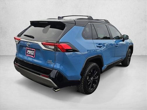 2023 Toyota RAV4 Hybrid SE