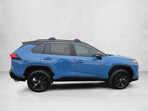 2023 Toyota RAV4 Hybrid SE