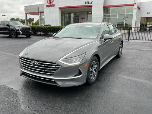 2020 Hyundai SONATA Hybrid Blue