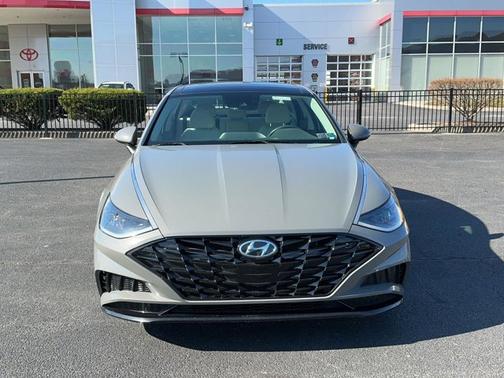 Gray 2021 Hyundai SONATA SEL