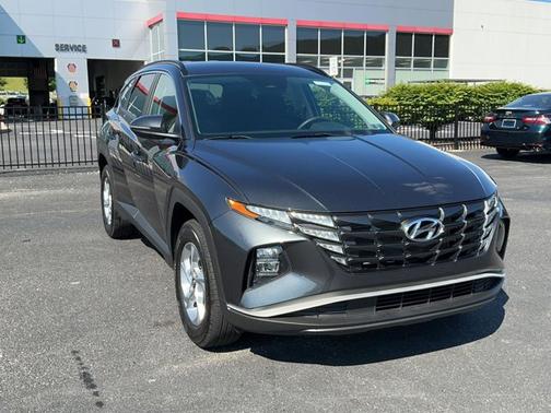 Gray 2022 Hyundai TUCSON SEL