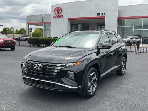 Black 2023 Hyundai TUCSON SEL