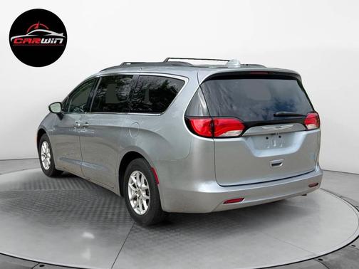 2020 Chrysler Voyager LXI