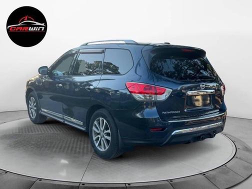 2015 Nissan Pathfinder SL