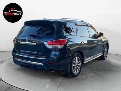 2015 Nissan Pathfinder SL