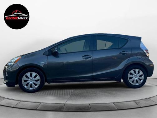 2014 Toyota Prius c Two