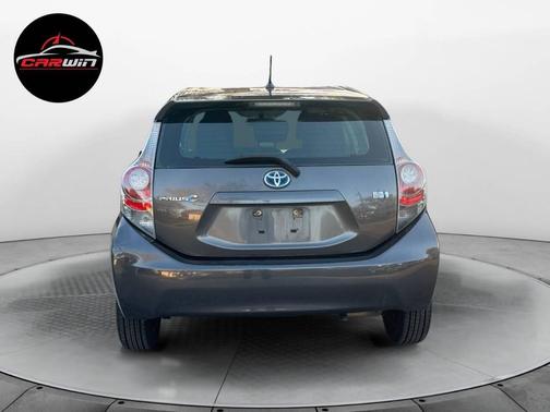 2014 Toyota Prius c Two