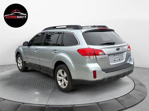 2012 Subaru Outback 2.5i Limited